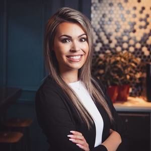 Meet your Posher, Aimée